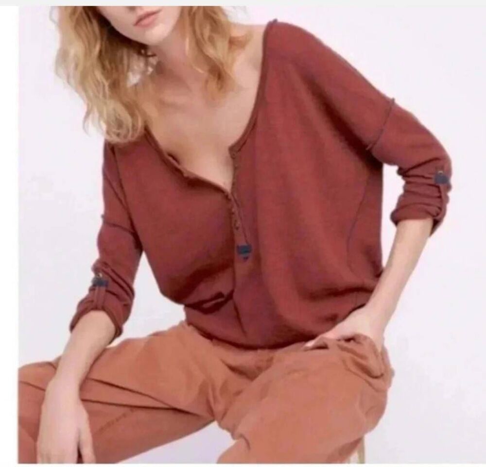 Free people we the free Sz S rusty red henley top